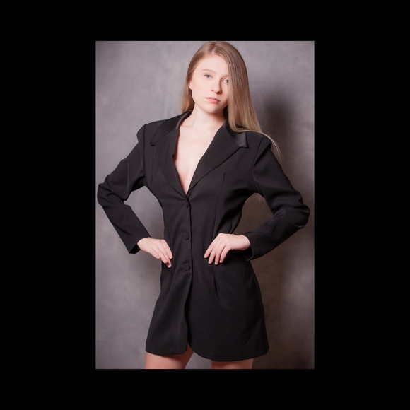 Retro 80's Black Long Blazer / Dress Never Worn With Tags - It Can Solo! - Picture 1 of 3